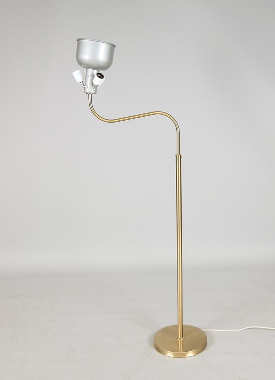 GOLVLAMPA, modell 2368/2148, "Stora Kamelen", Josef Frank, Firma Svenskt Tenn.