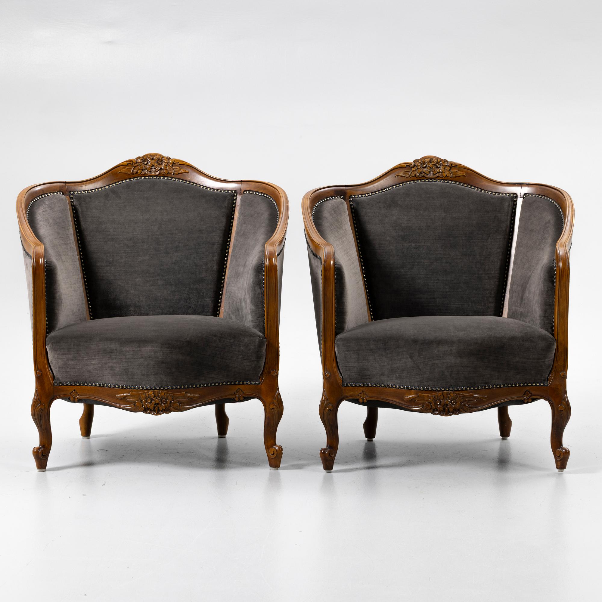 Armchairs, a pair, Rococo style, 20th century.