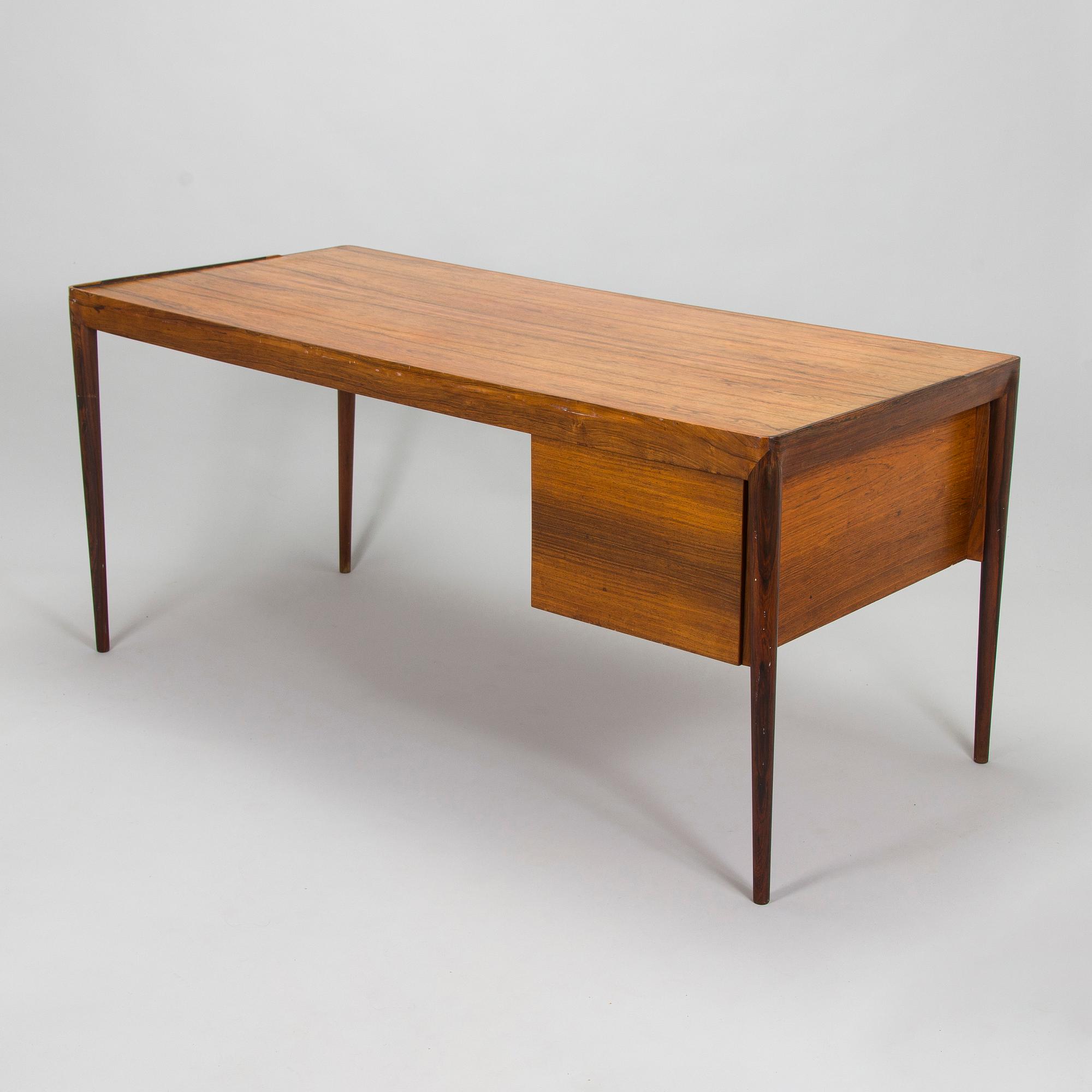 Severin Hansen, skrivbord, modell 66, Haslev Møbelfabrik, Danmark, 1900-talets mitt.