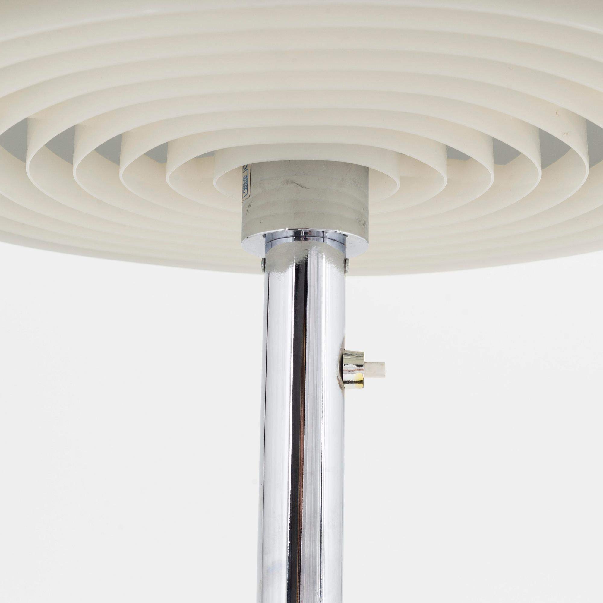 Anders Pehrson, bordslampa, "Bumlingen", Ateljé Lyktan, Åhus.