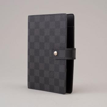 AGENDA,"Medium Ring Agenda Cover", Louis Vuitton.