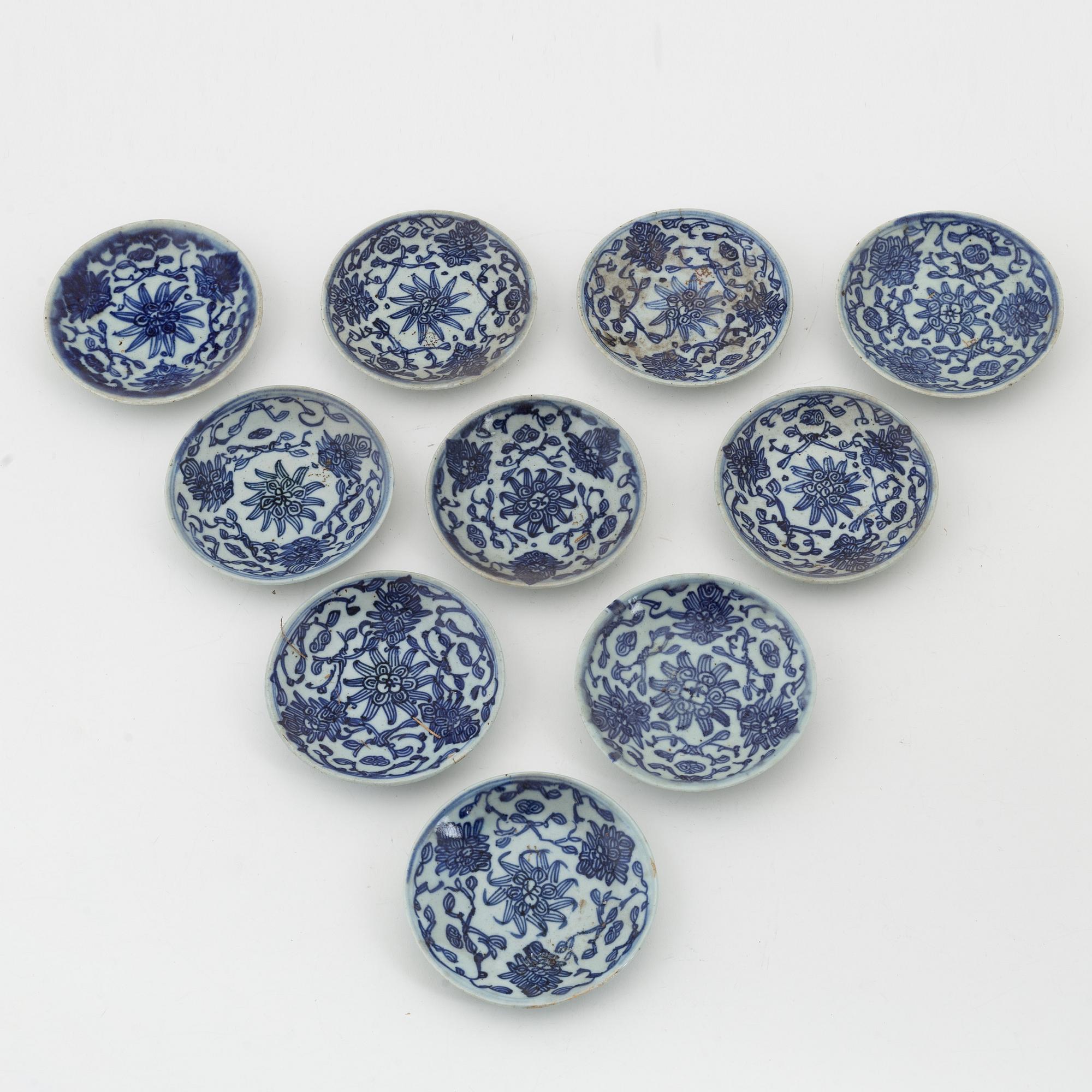 Fat, 10 stycken, porslin, Kina, sen Qingdynasti, 1800-talets andra hälft.