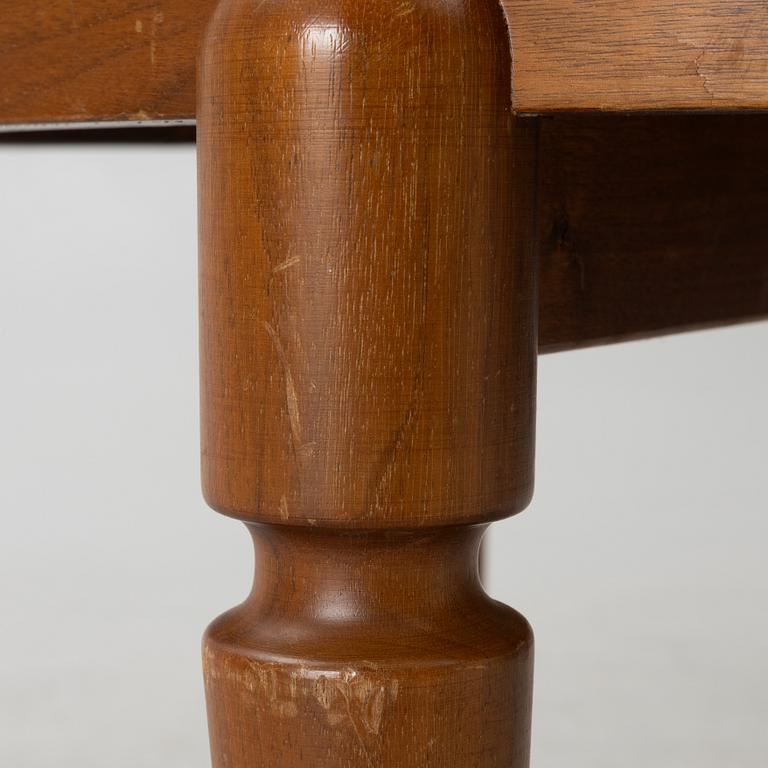 Josef Frank, soffbord, mindre variant av modell 2139, Firma Svenskt Tenn, före 1985.