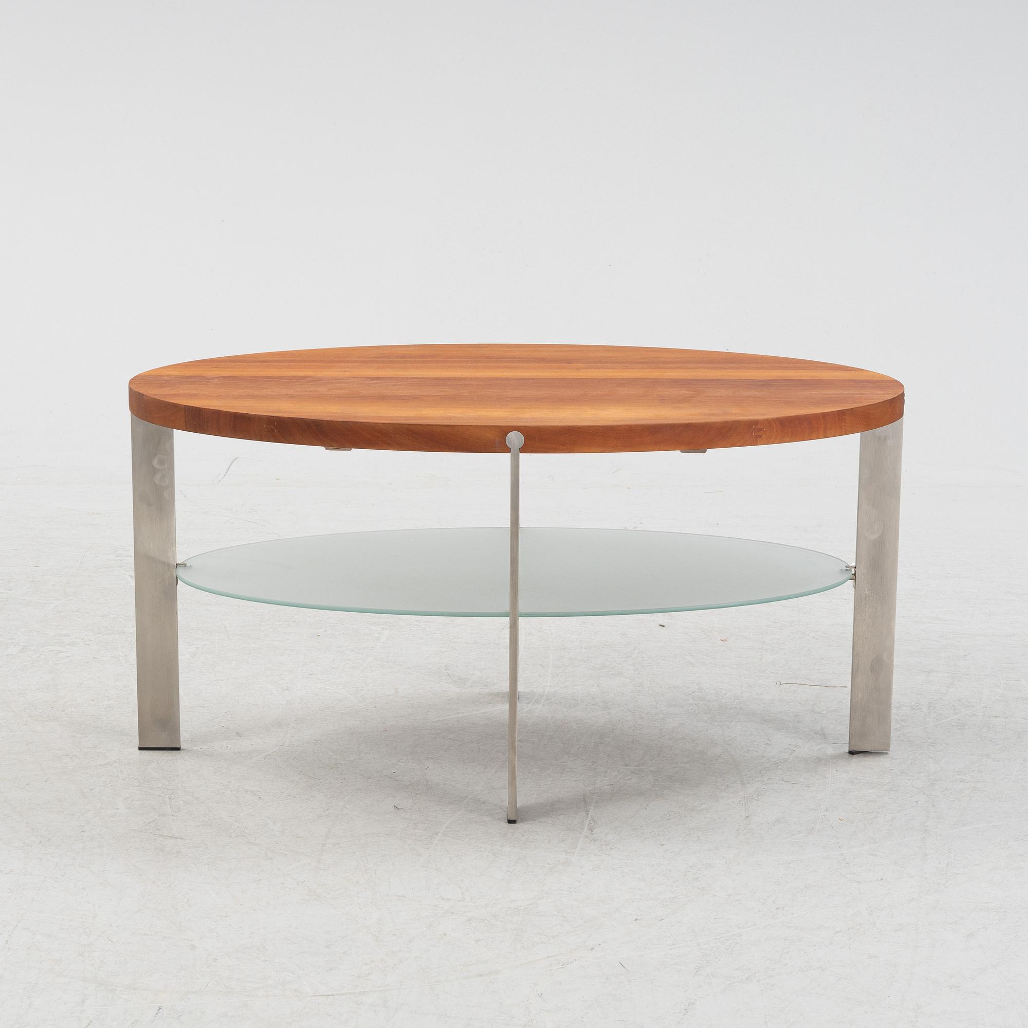 Aksel Kjersgaard, a cherry wood model '962' coffee table, Odder, Denmark.