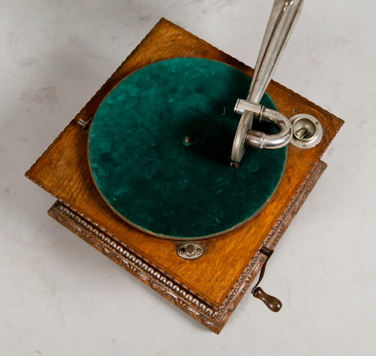 TRATTGRAMMOFON, Tresor Soundbox, tidigt 1900-tal.