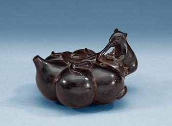 1486. A Zitan water pot, presumably late Qing dynasty.