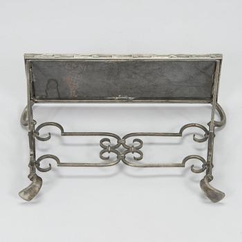 Emil Cedercreutz, spegel samt konsolbord, Taidetakomo Antti Hakkarainen 1930-tal.