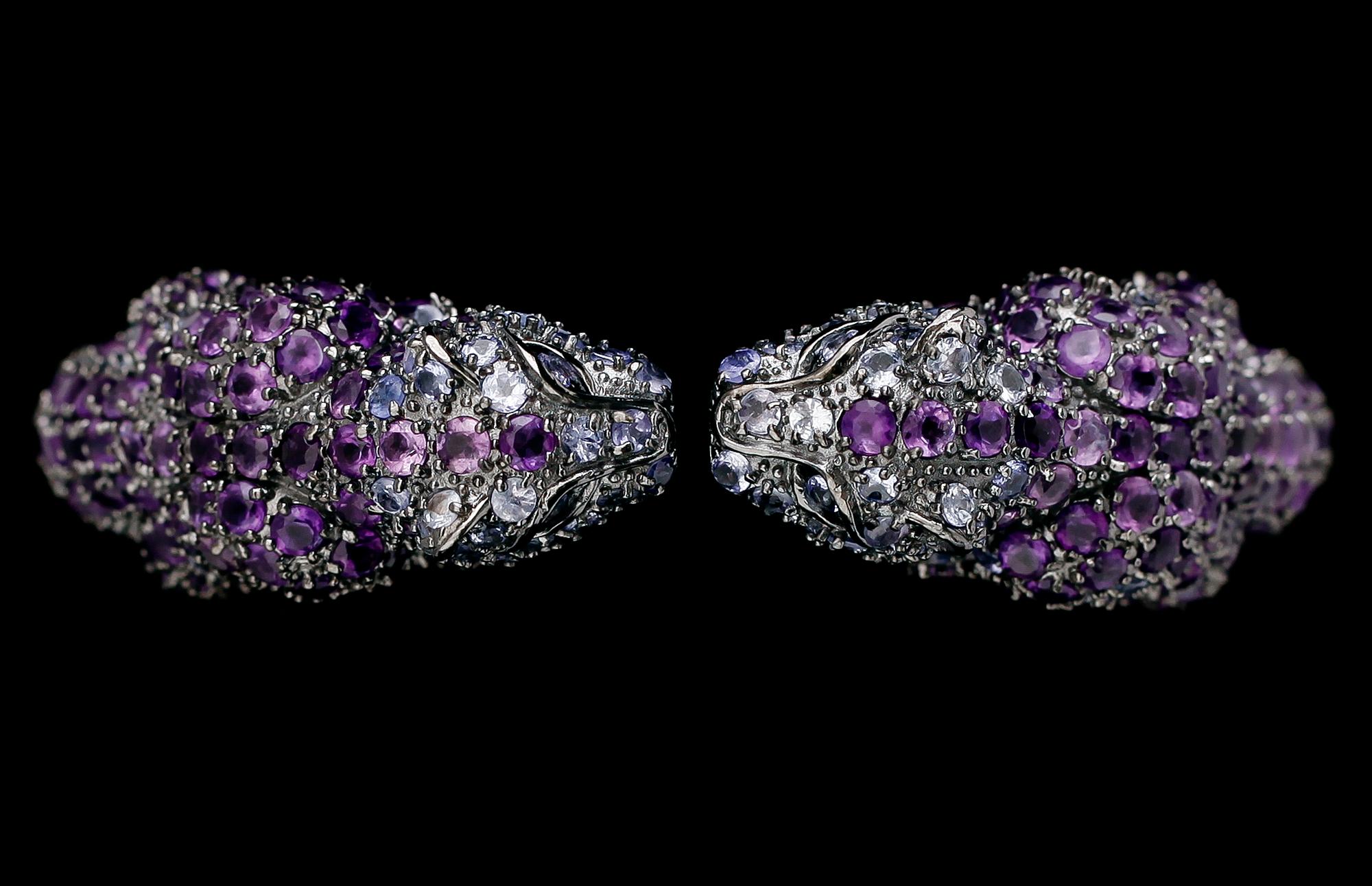 ARMBAND, sterlingsilver, tanzaniter samt ametister ca 60.00 ct.