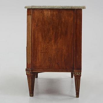 A late Gustavian commode, late 18th Century.