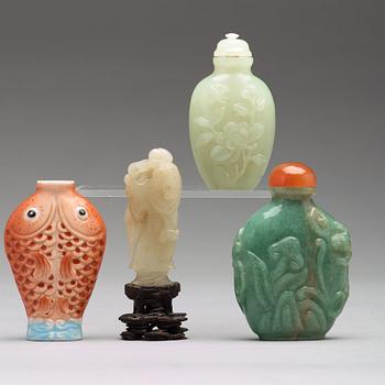 A set three Chinese snuff bottles and a figurine, 19/20th Century.