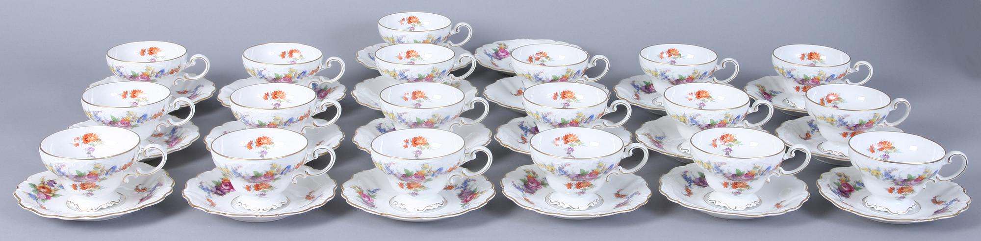 KAFFESERVIS, 78 st, porslin, "Pompadour", Rosenthal.