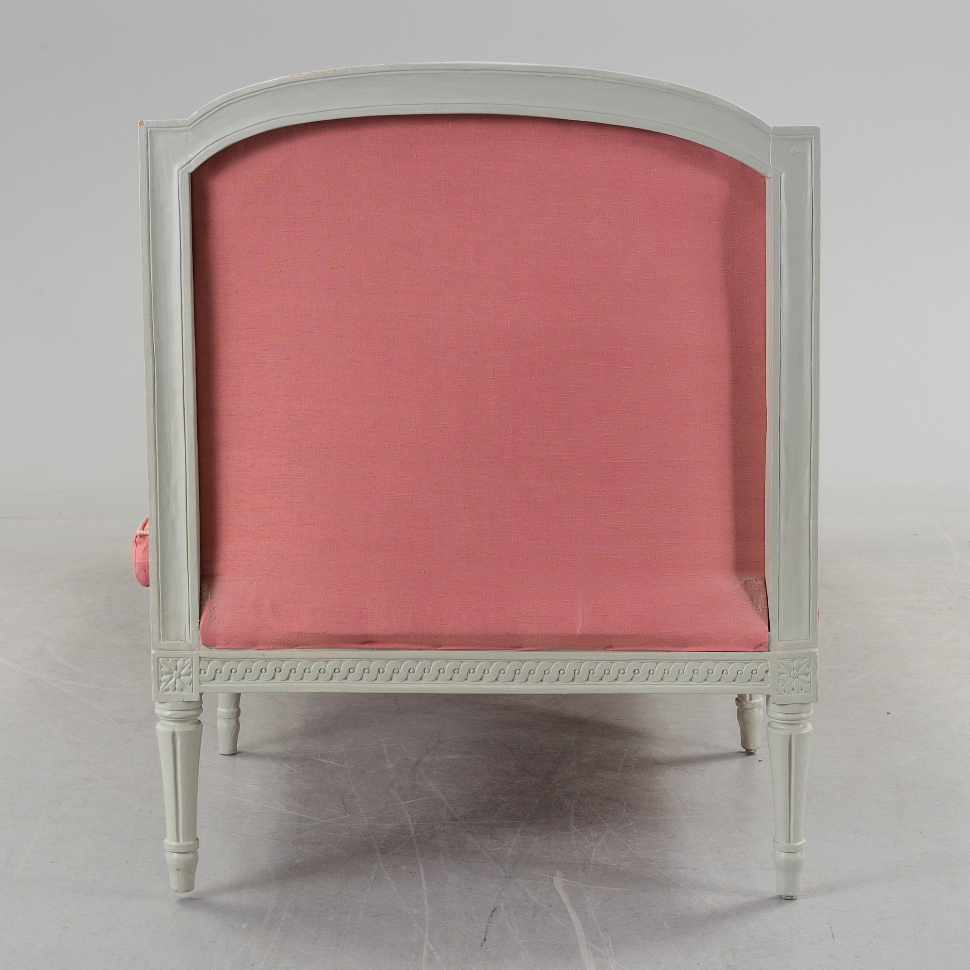 A Gustavian daybed, late 18th Century.