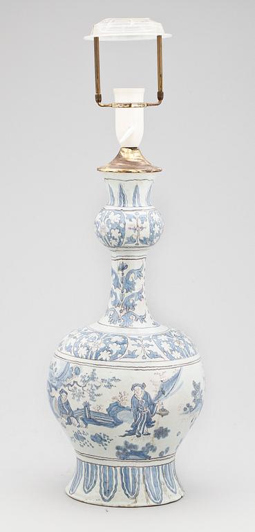 BORDSLAMPA/VAS, fajans, Delft, 1800/1900-tal.