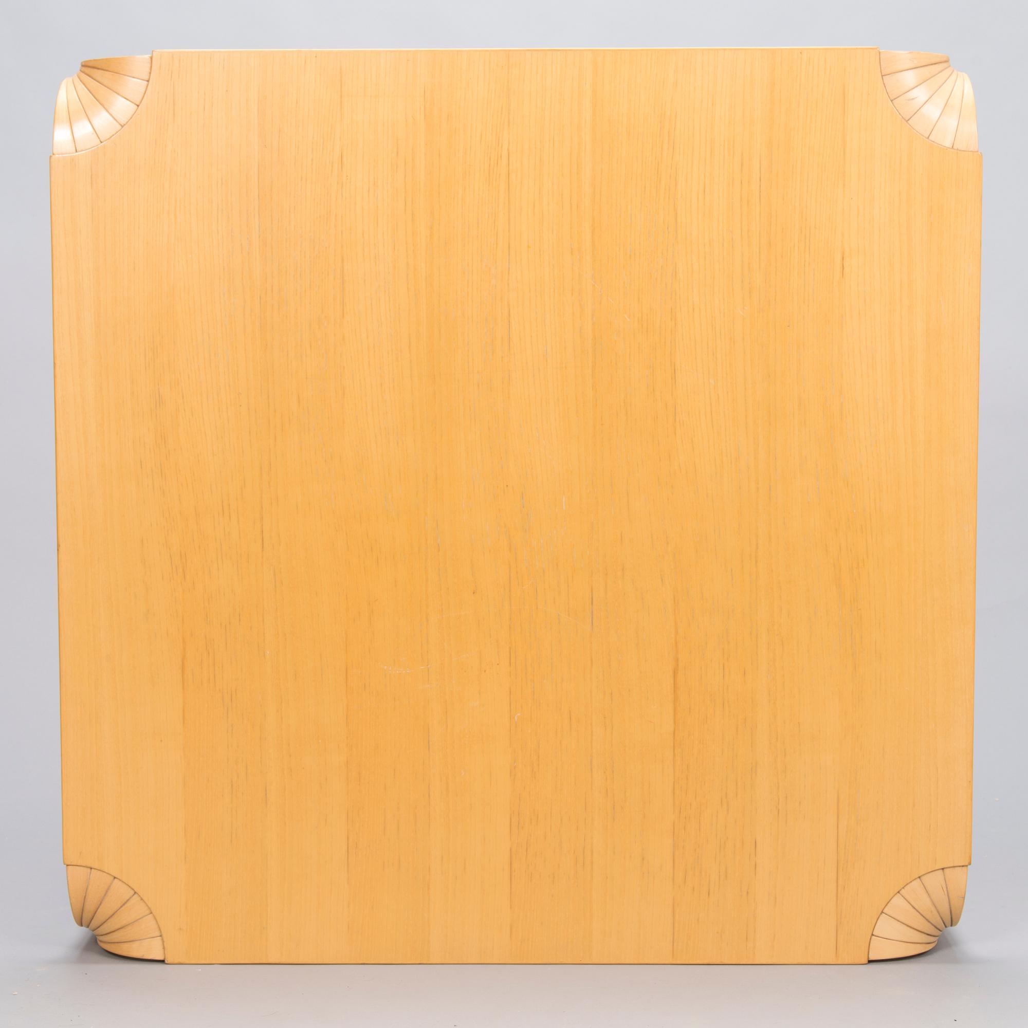 ALVAR AALTO, BORD, modell MX800B, Artek, 1900-talets slut.