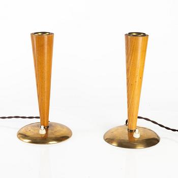 Bertil Brisborg, a pair of table lamps, Nordiska Kompaniet, 1940s-1950s.