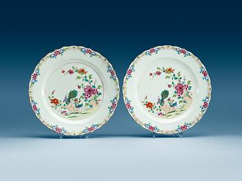 1725. A pair of famille rose serving dishes, Qing dynasty Qianlong (1736-95).