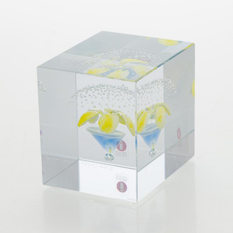 Oiva Toikka, vuosikuutio 2000, signeerattu Oiva Toikka Nuutajärvi 2000, 905/2000.