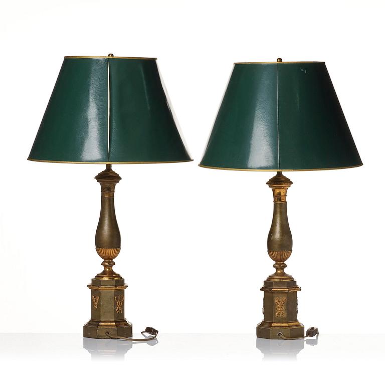 A pair of presumably French tole and brass table lamps, mid 19th century.