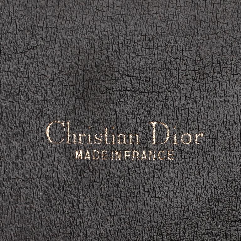 CHRISTIAN DIOR, axelremsväska samt nyckelhållare.