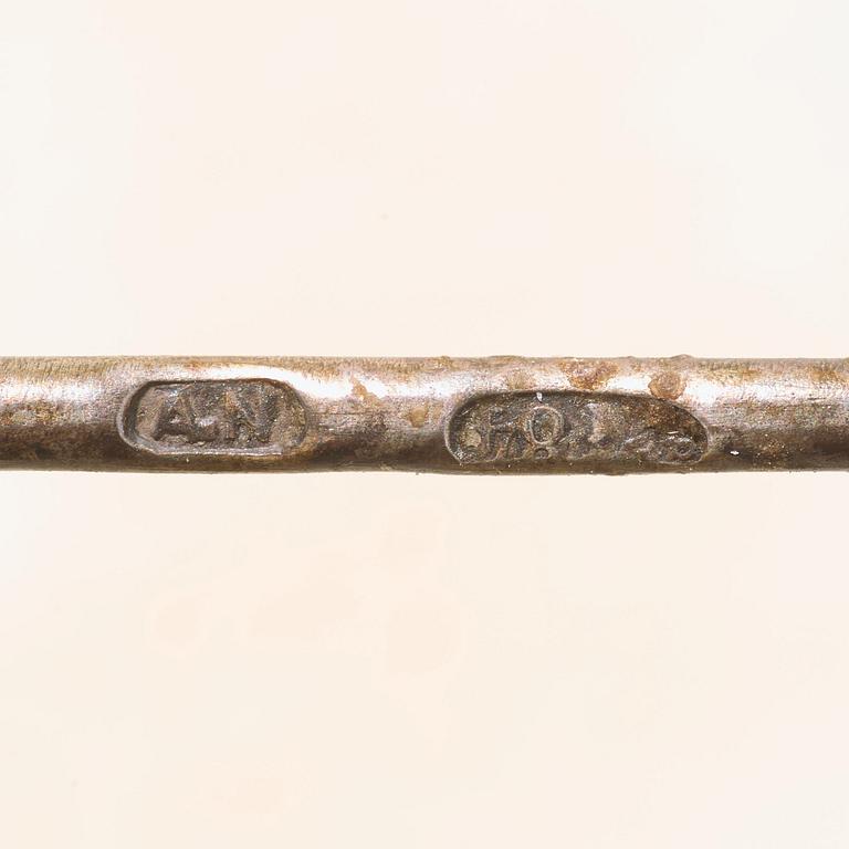 FABERGÉ, verkmästare Antti Nevalainen, ram av emalj och silver, St Petersburg, 1908-1917.