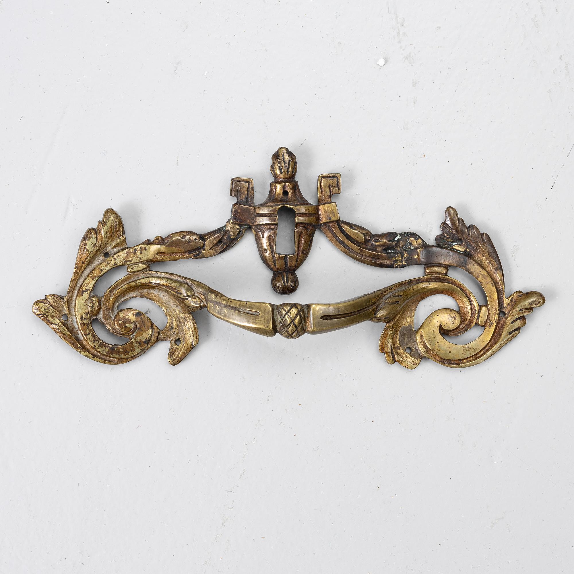 Byrå, Louis XV, Frankrike 1700-talets mitt.