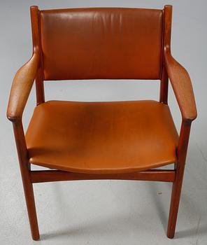 KARMSTOLAR, ett par, Hans J. Wegner, Johannes Hansen, 1900-talets andra hälft.