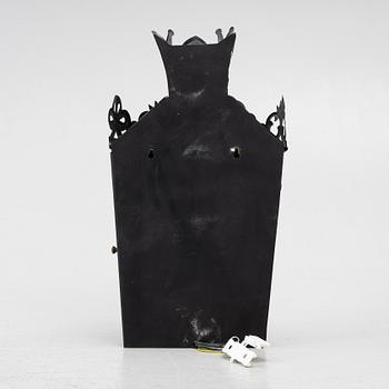 Wall lantern, contemporary manufacture.