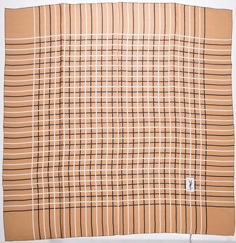 SCARFAR, 2 st, Yves Saint Laurent.