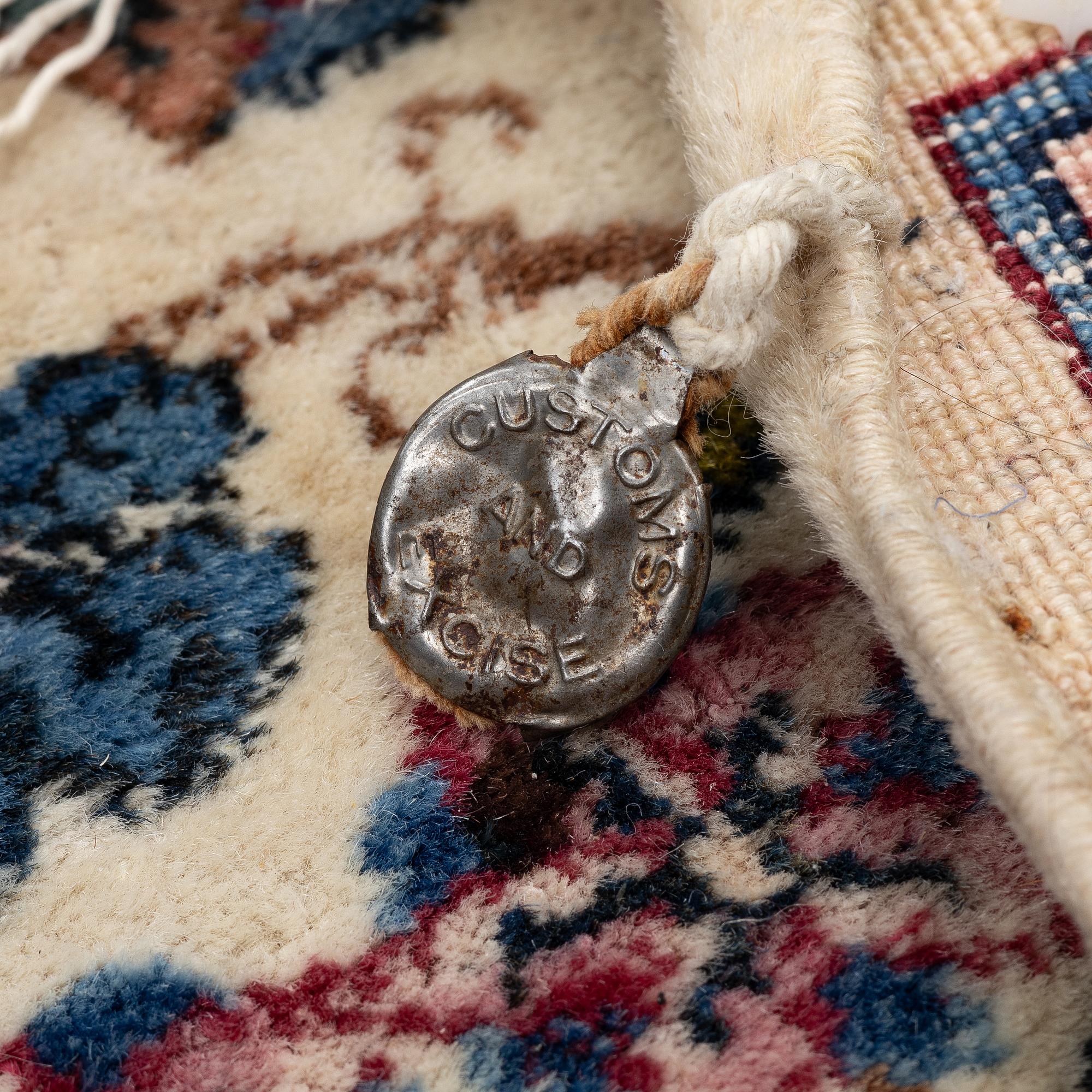 Matta,  semiantik Kirman. 368 x 268 cm.