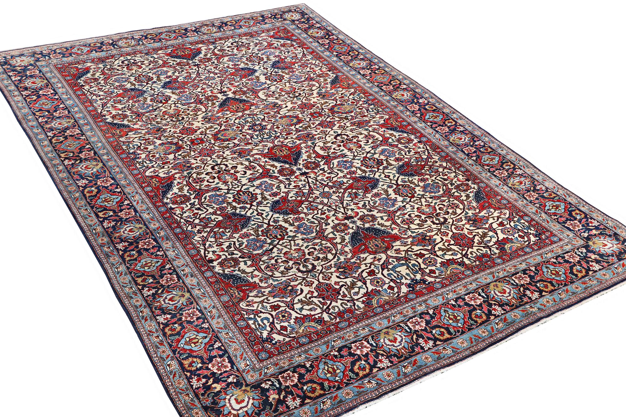 A semi.antique Kashan, c. 319 x 212 cm.