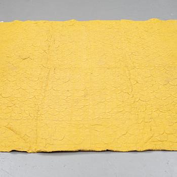 A SILK BED COVER, quilted, ca 194 x 178 cm, Sweden 18th century.