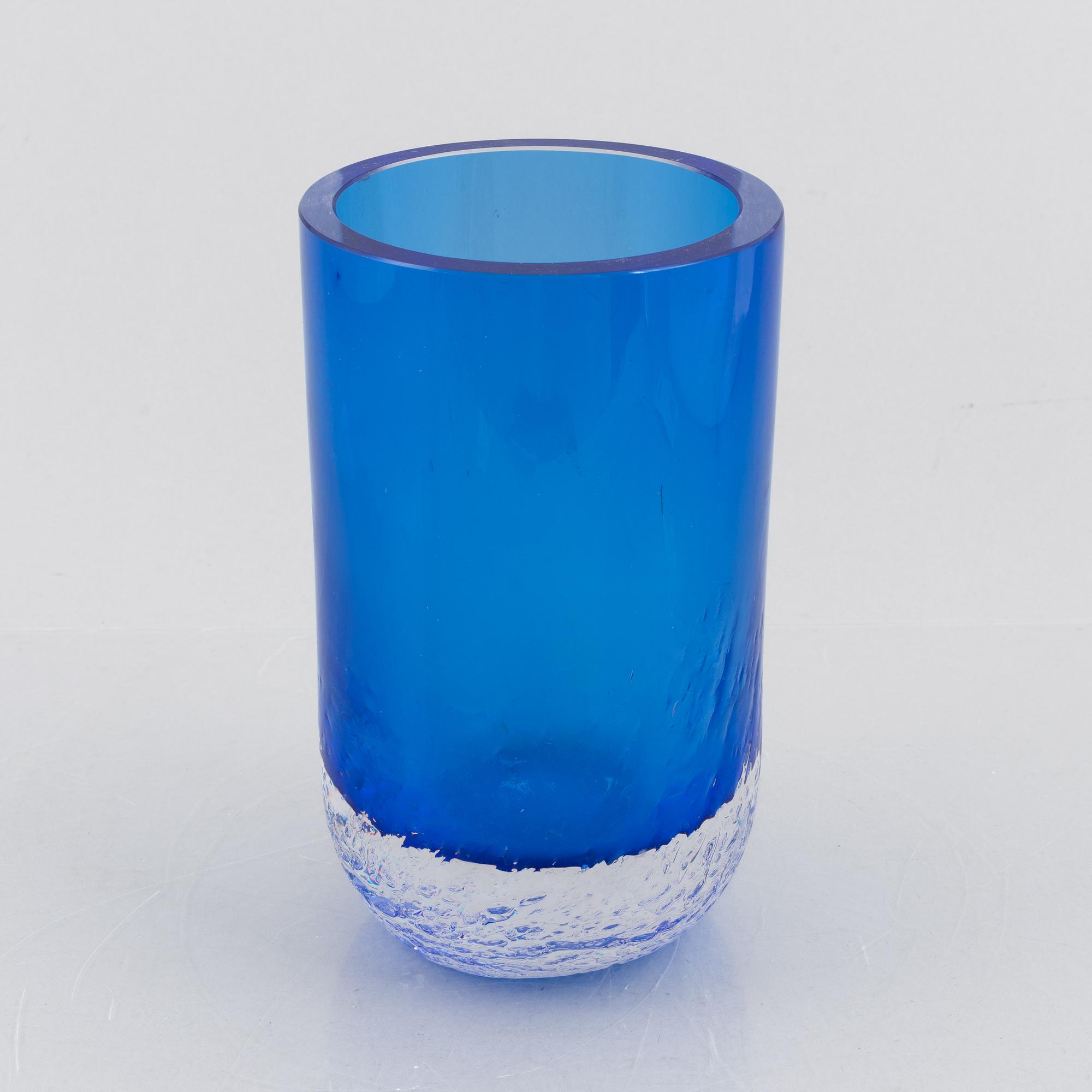 Göran Wärff, a glass vase, Kosta.
