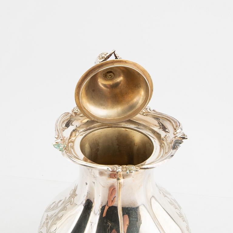 A Swedish 20th century 2 pcs silver coffee service mark of BAG Stockholm 1933, weight 1148 grams.