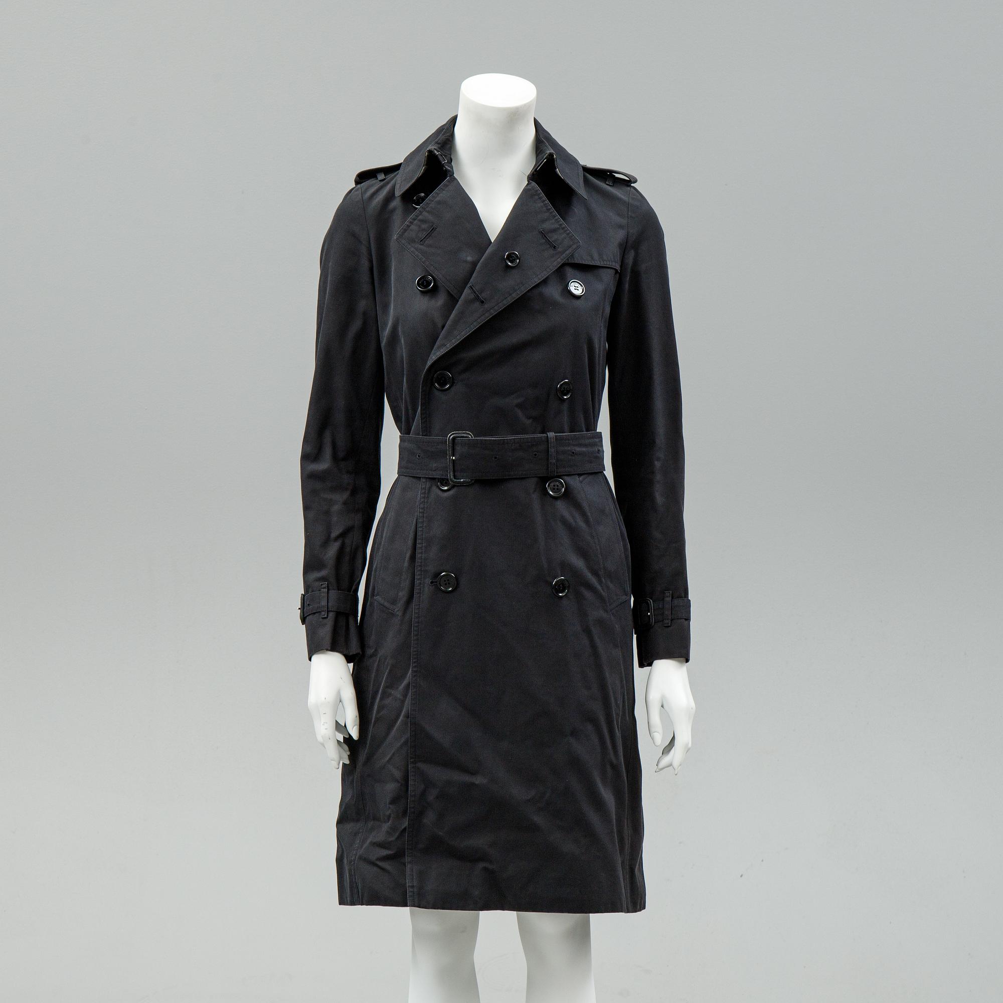 Burberry, rock, storlek 32.