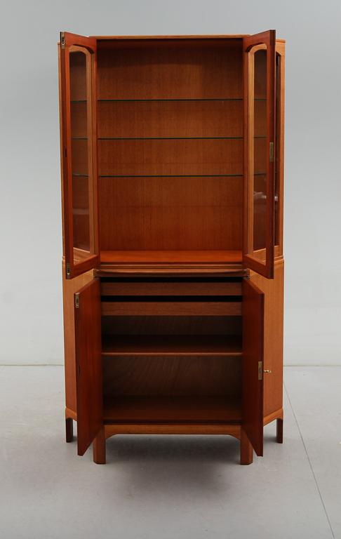 VITRINSKÅP, "Undantaget", Carl Malmsten, 1900-talets andra hälft.