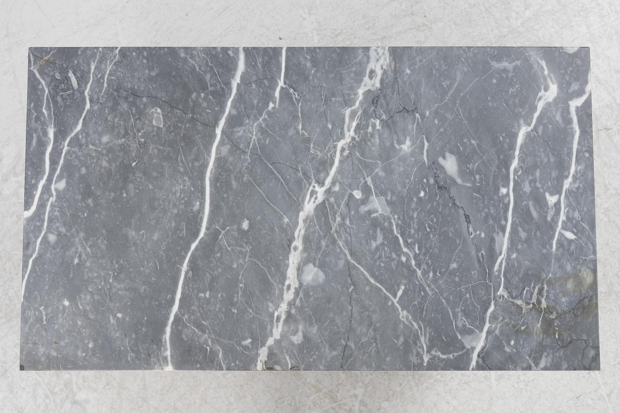 Cabinet, Empire style, first half of the 20th century.