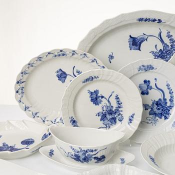 Royal Copenhagen, dinner service, 37 pieces, "Blue Flower", Denmark.