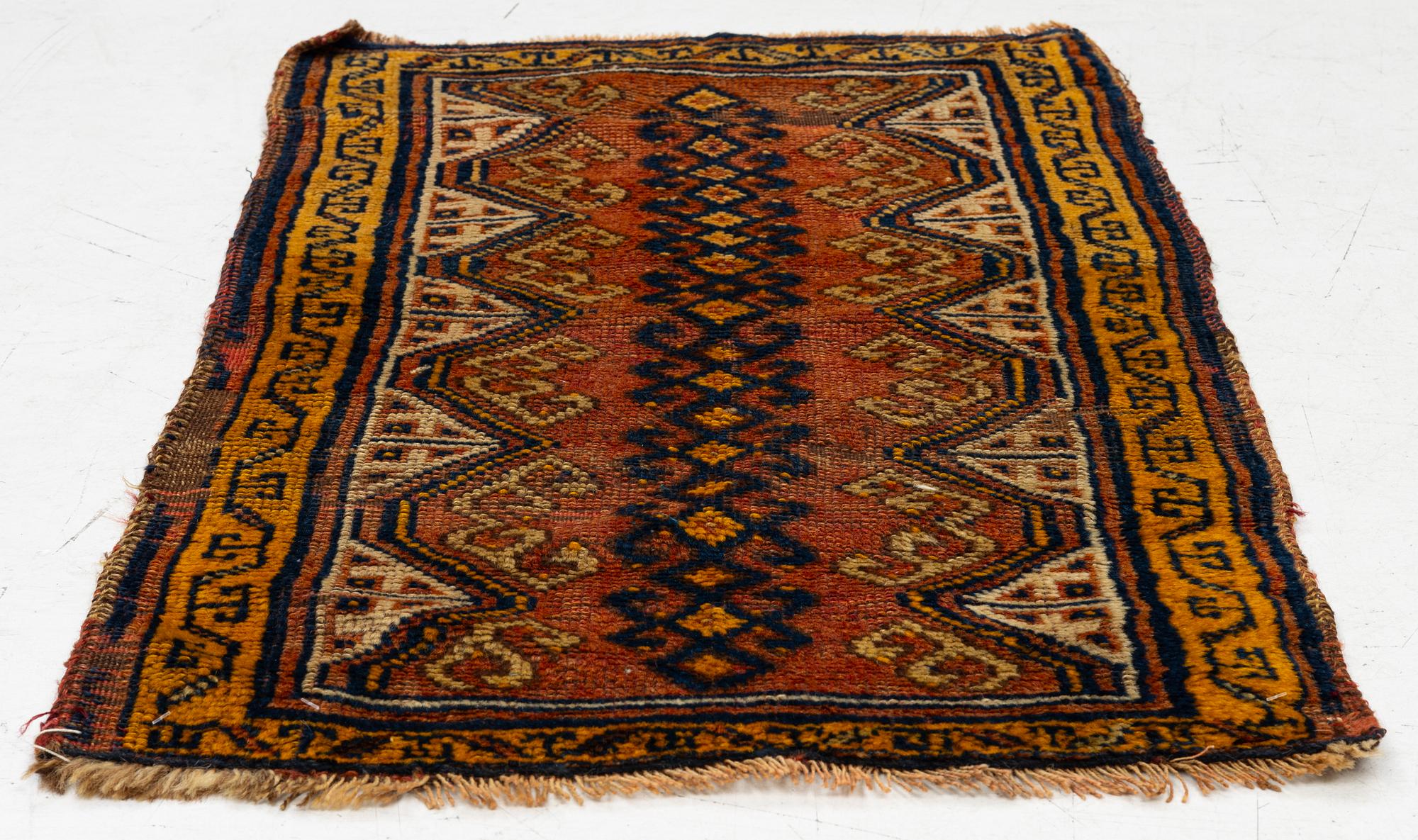 Yastik, antique Adana, southern Turkey, c. 85 x 53 cm.