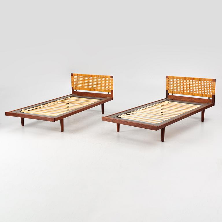 Hans J Wegner, a pair of beds, Getama, Denmark, 1960s.