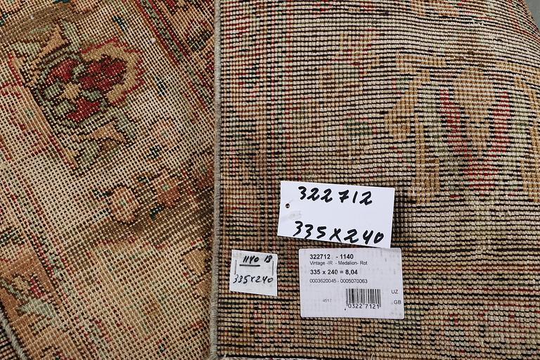 A carpet, Persian, Vintage Design, ca 335 x 240 cm.