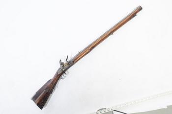Flintlock rifle, 18th century.