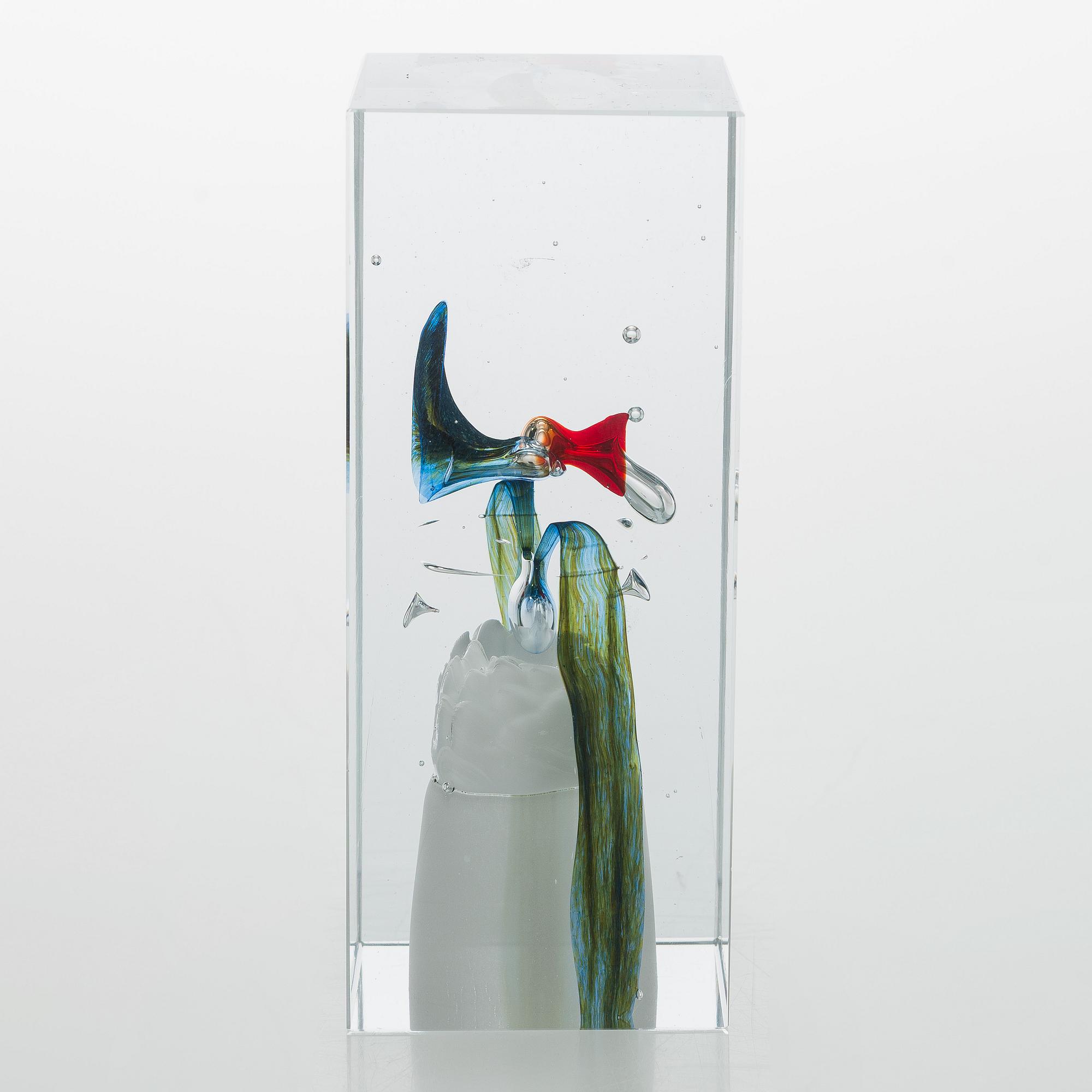 Oiva Toikka, a glass Jubilee Cube, signed and numbered Oiva Toikka Nuutajärvi Notsjö, 45/500 NIB.