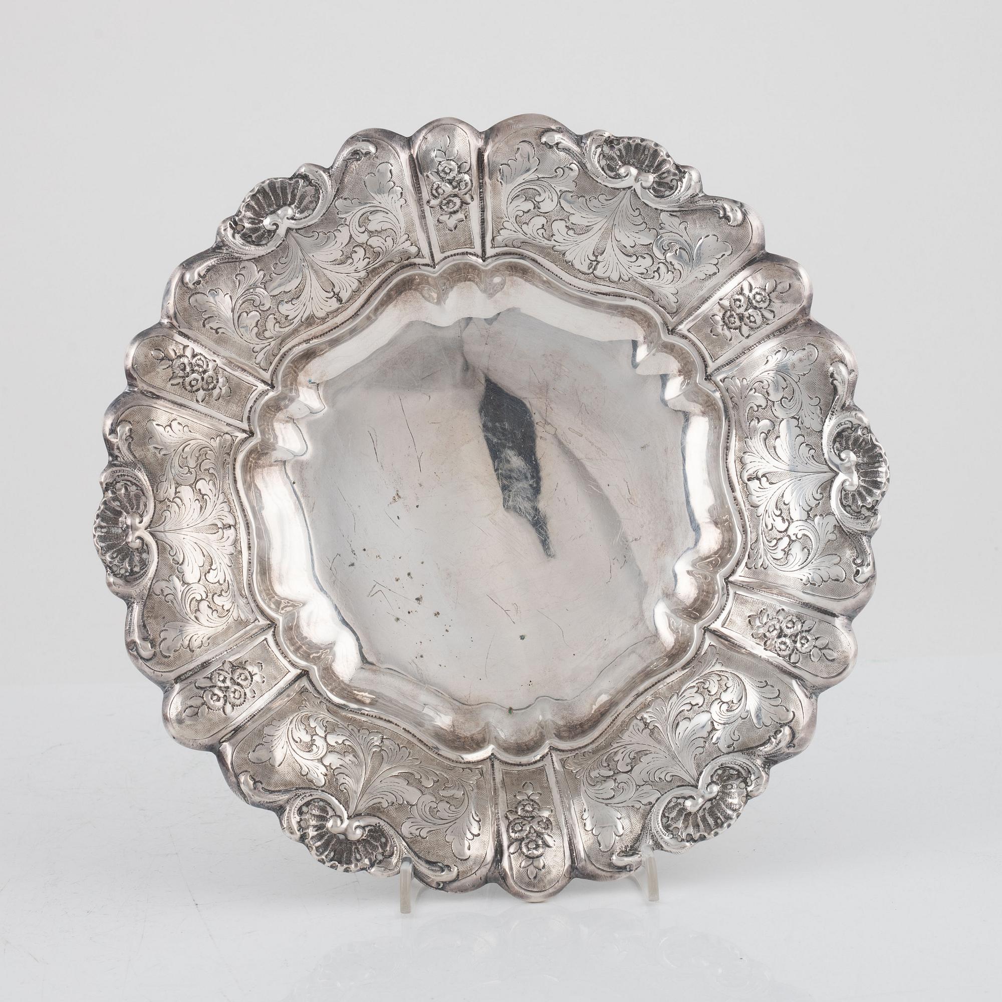 A silver bowl, Swedish import marks, 20th Century.