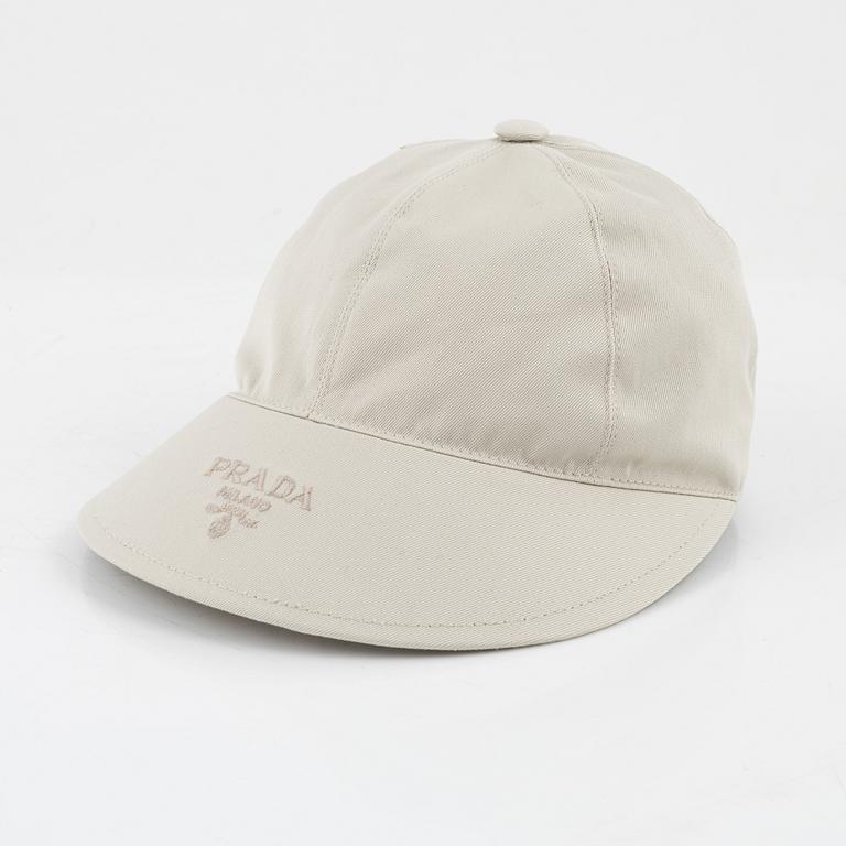 Prada, cap, size S.