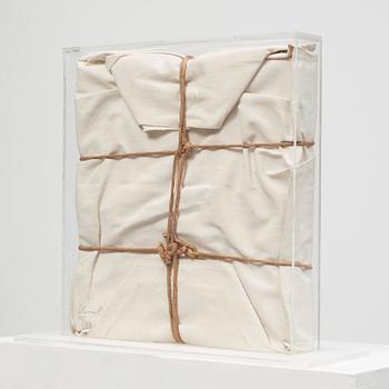 Christo & Jeanne-Claude, "Wrapped book".