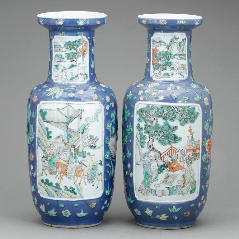 VASER, ett par. Kina, 1800/1900-tal.