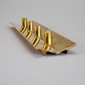 LJUSSTAKE, "Profil", mässing, Pierre Forsell, Skultuna.
