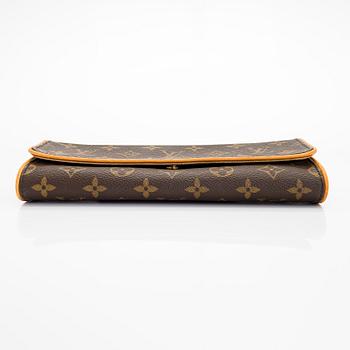 Louis Vuitton, a Monogram 'Pochette Twin' bag.