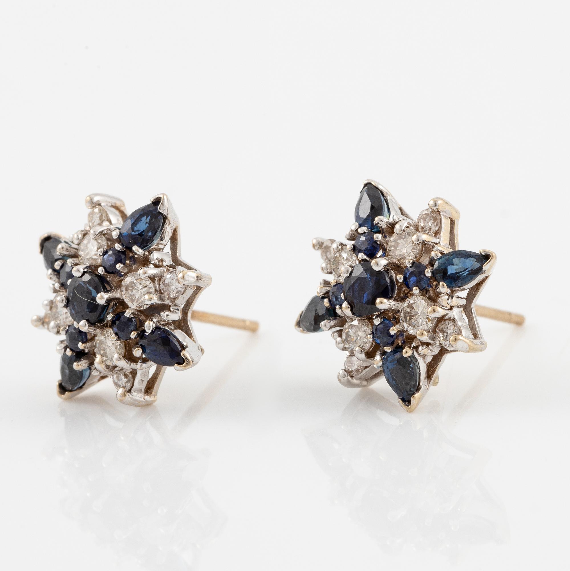 Earrings in 18K white gold with brilliant-cut diamonds and sapphires.