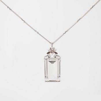 ATELJÉ STIGBERT, Stockholm, 1945, a faceted rock crystal pendant.